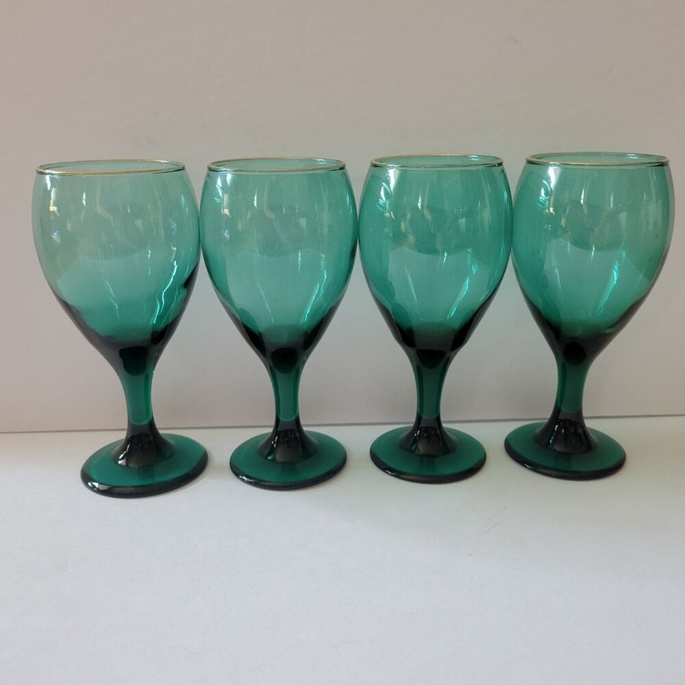 Vintage Libbey Emerald Green Wine Glasses With Gold Rim - Set Of 4